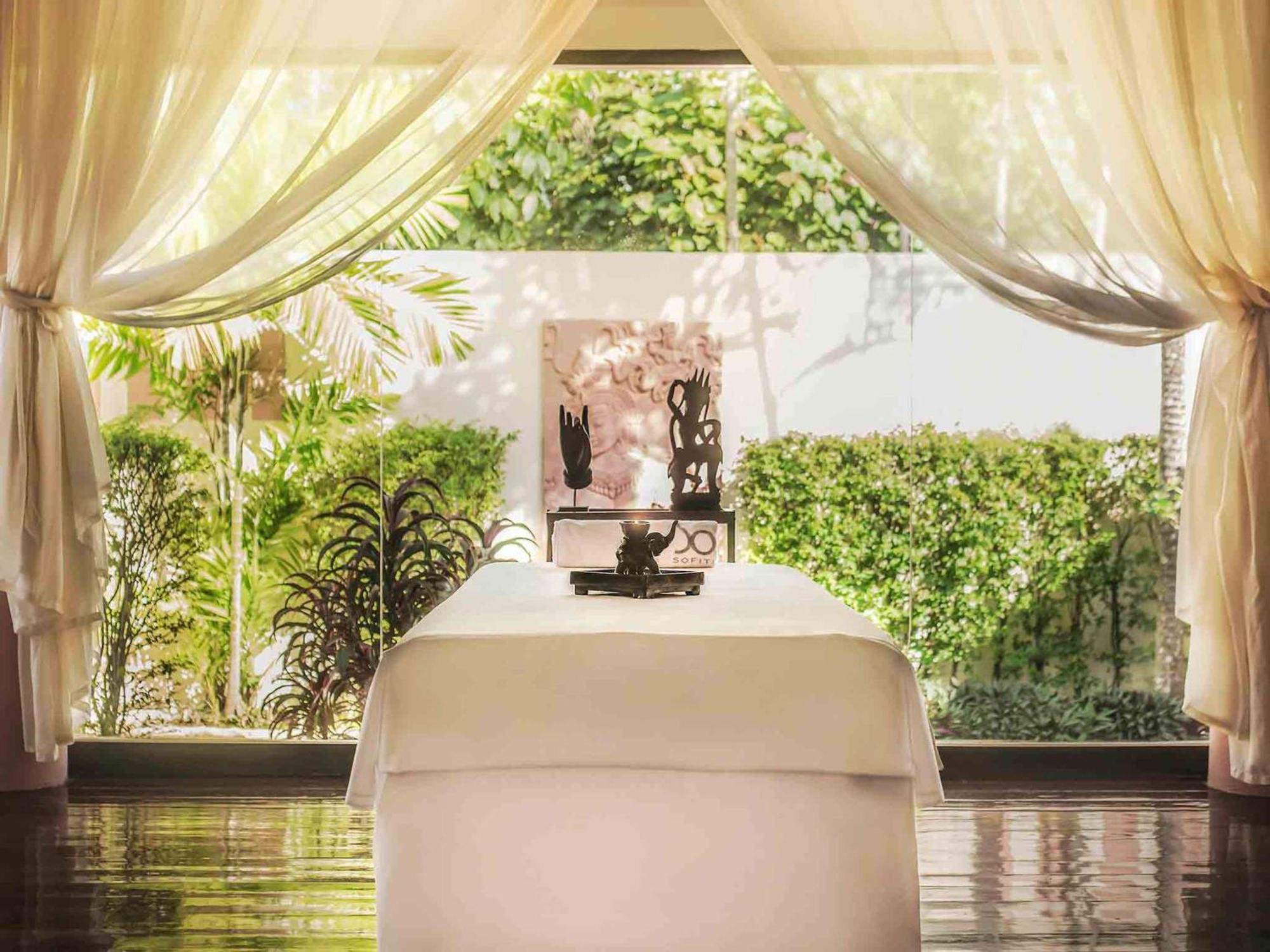 Sofitel Angkor Phokeethra Golf & Spa Resort Siem Reap Exterior foto